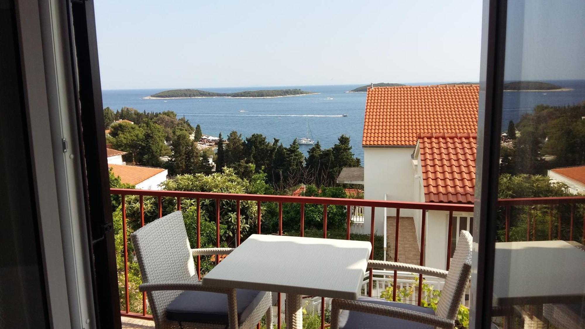 Apartments Vucetic Hvar Town Habitación foto